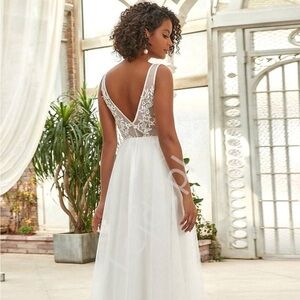 Ever Pretty White Lace Bridal Gown